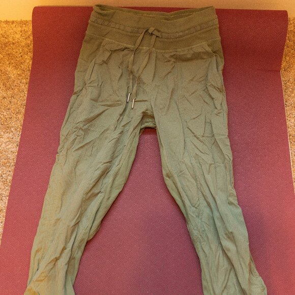 lululemon athletica Pants - Lululemon Dance Studio Cropped